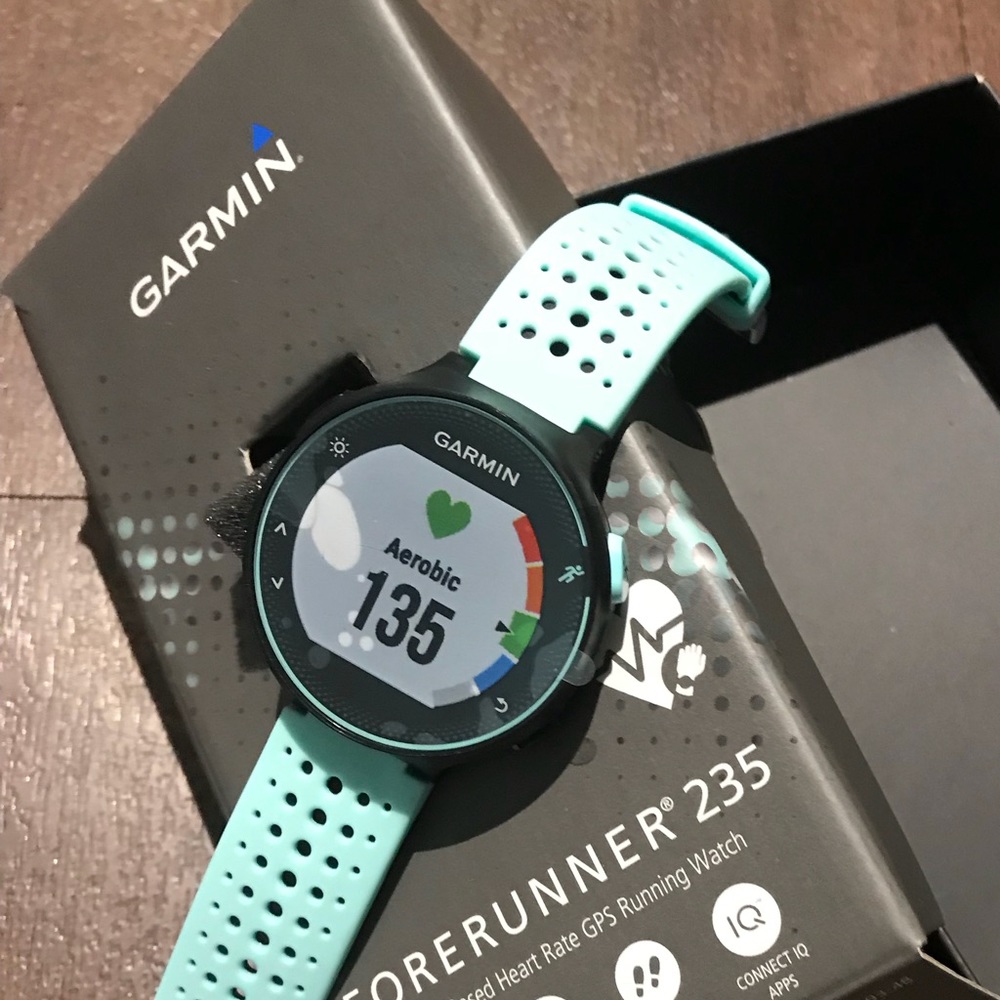 Garmin Forerunner 235